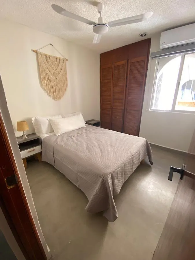 Moderno Y Comodo Depa Con Ubicacion Privilegiada Cancun 0*,